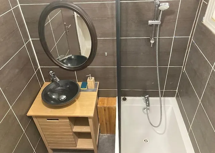 Bel Lumineux 6 Personnes * Valence (Drome)